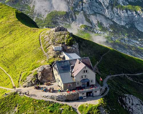 Berggasthaus Rotsteinpass — Berggasthaus in Weissbad () auf 2124 m ü.M.
