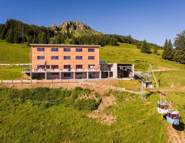 Berghotel Schönhalden — Berggasthaus in Flumserberg Saxli (SG) auf 1510 m ü.M.