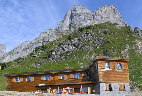 Berggasthaus Gumen — Berggasthaus in Braunwald (GL) auf 1900 m ü.M.