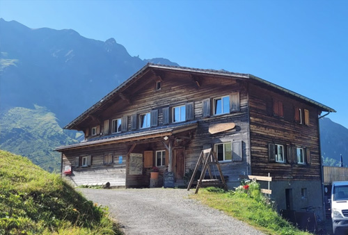 Berggasthaus-Strassberg — Berggasthaus in Arosa (GR) auf 1900 m ü.M.